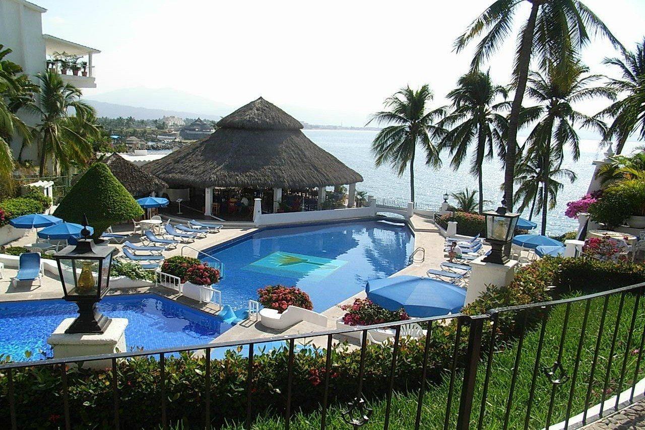 Dolphin Cove Inn Manzanillo Exterior photo