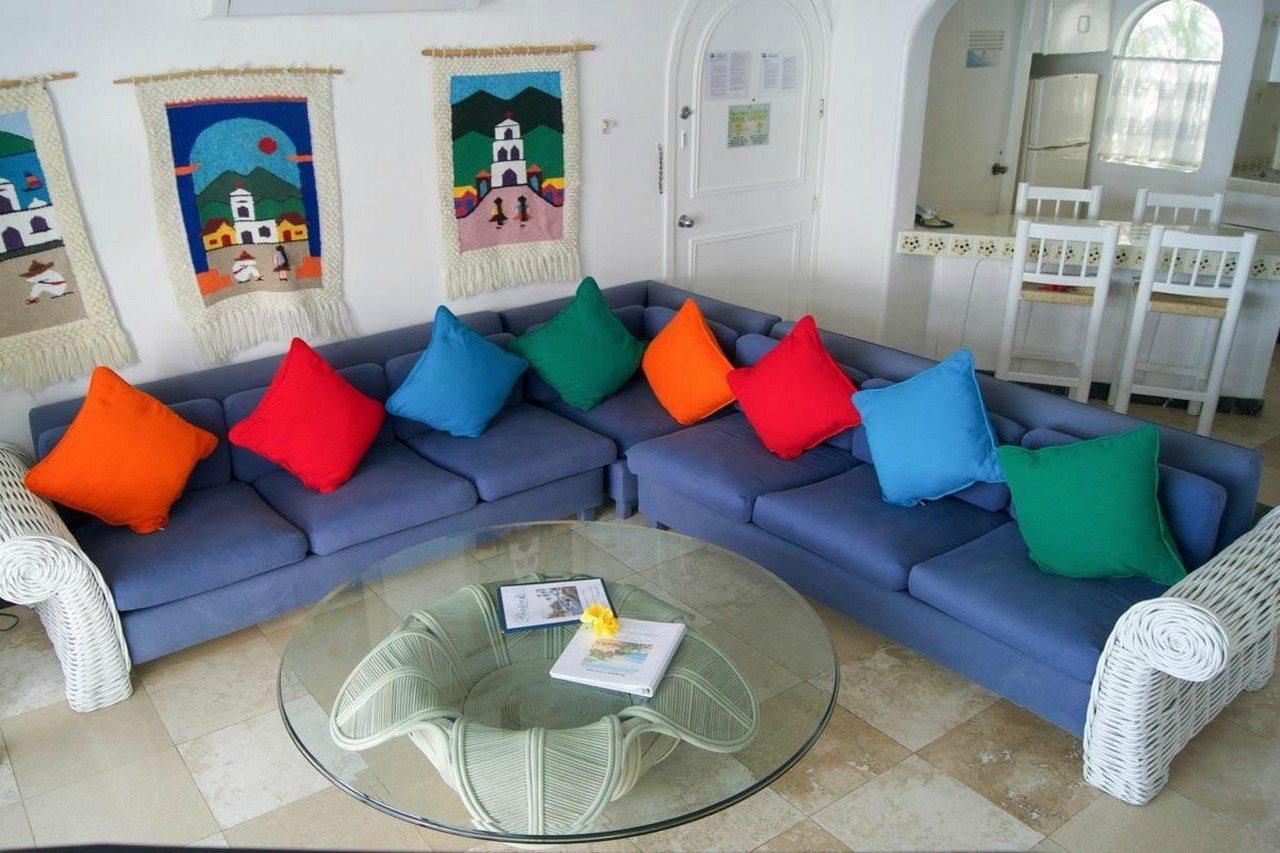 Dolphin Cove Inn Manzanillo Exterior photo